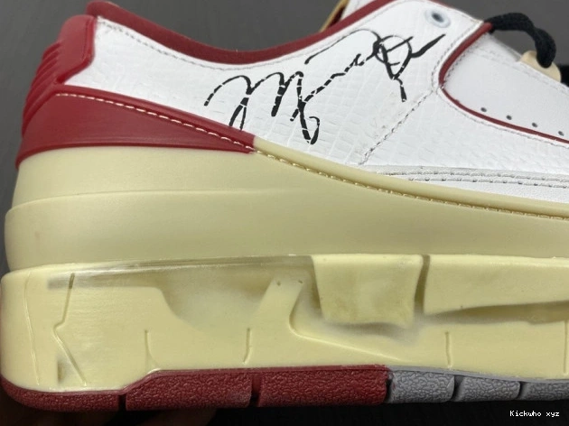 DJ4375-106 White SP Jordan Off-White Red Low Retro 2 0809